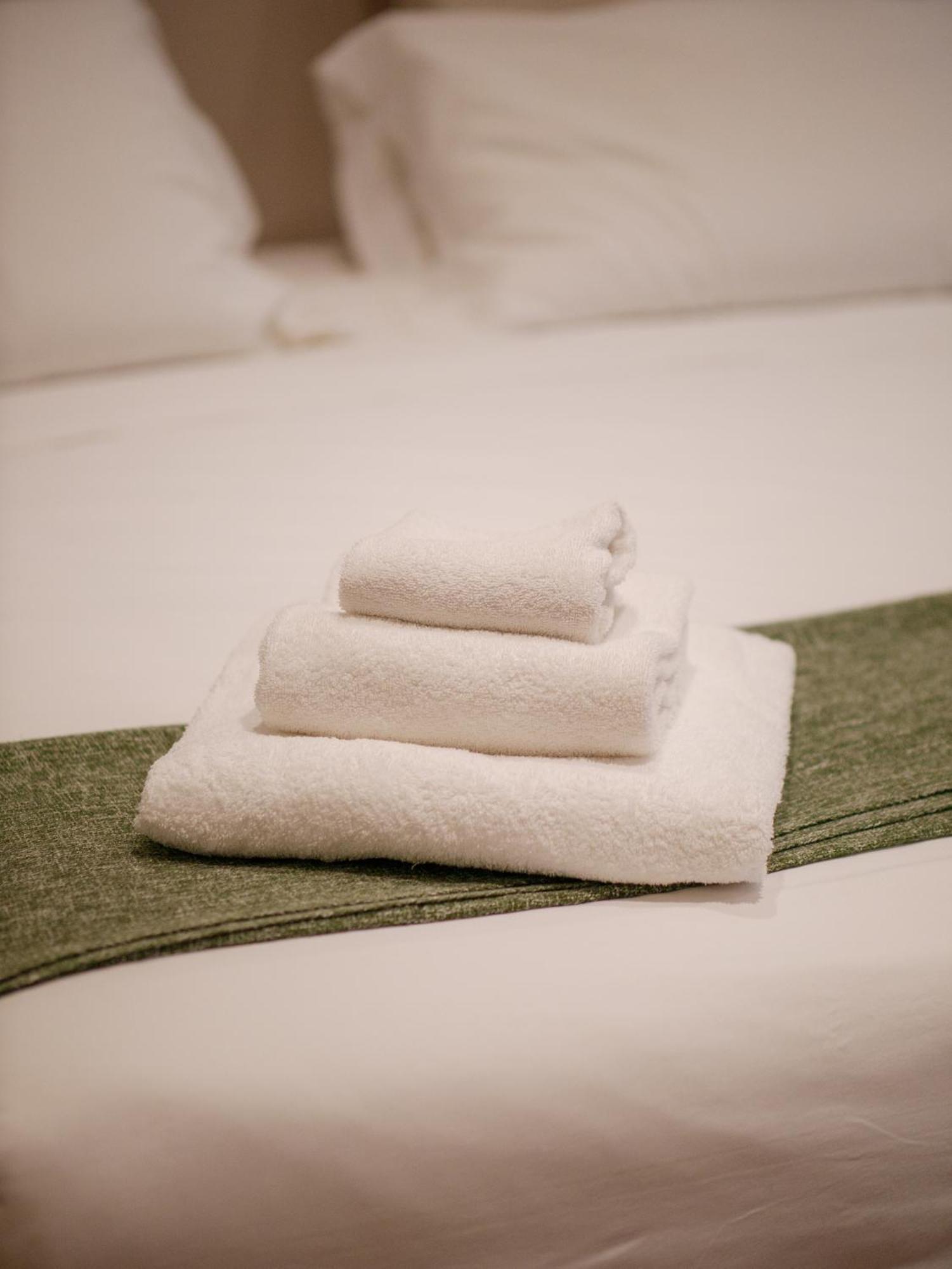 Colosseo Guest House Rome Bagian luar foto