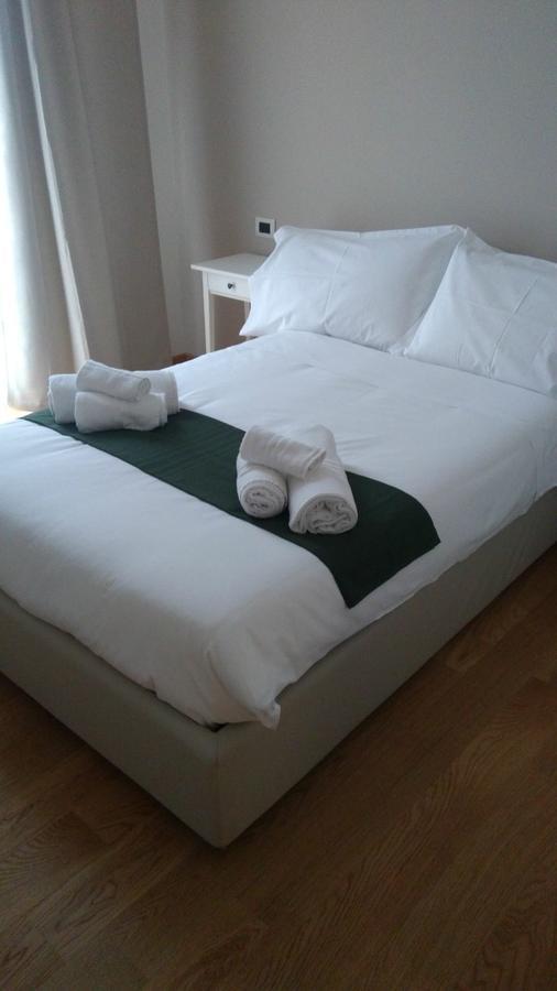 Colosseo Guest House Rome Bagian luar foto