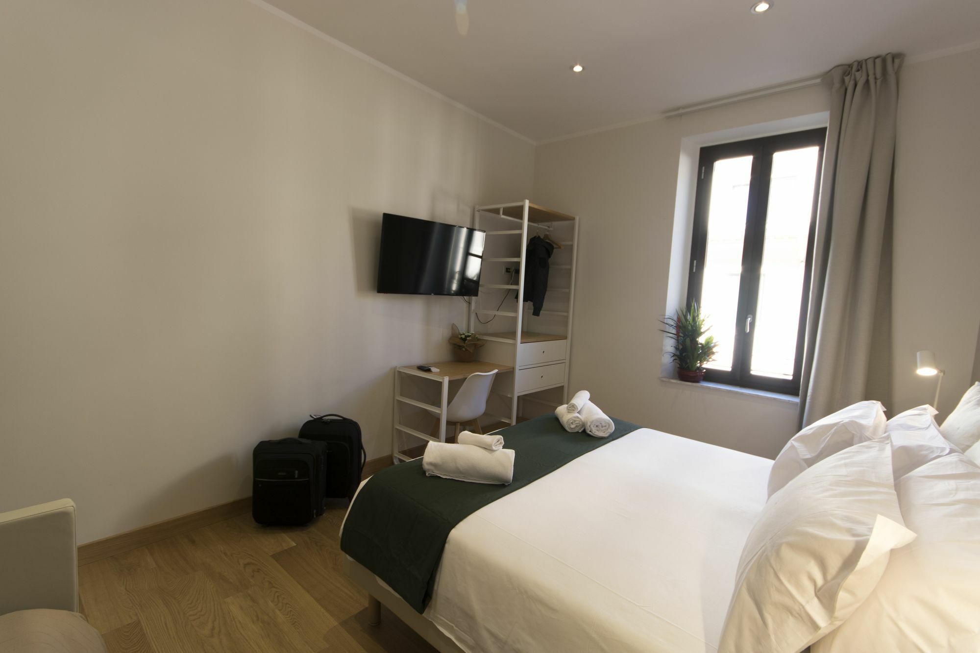 Colosseo Guest House Rome Bagian luar foto